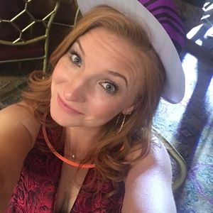 Meet your Posher, Serena